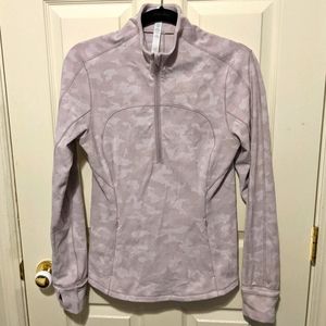 Run Briskly 1/2 Zip